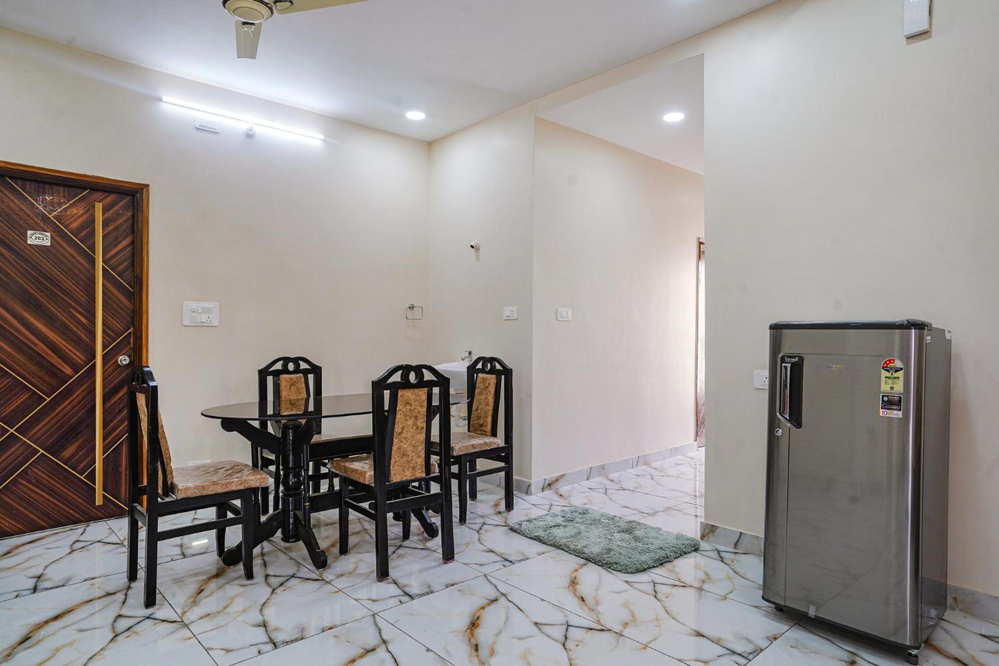 Fabhotel Perams Grand Inn - Hitech City Hyderabad Bagian luar foto