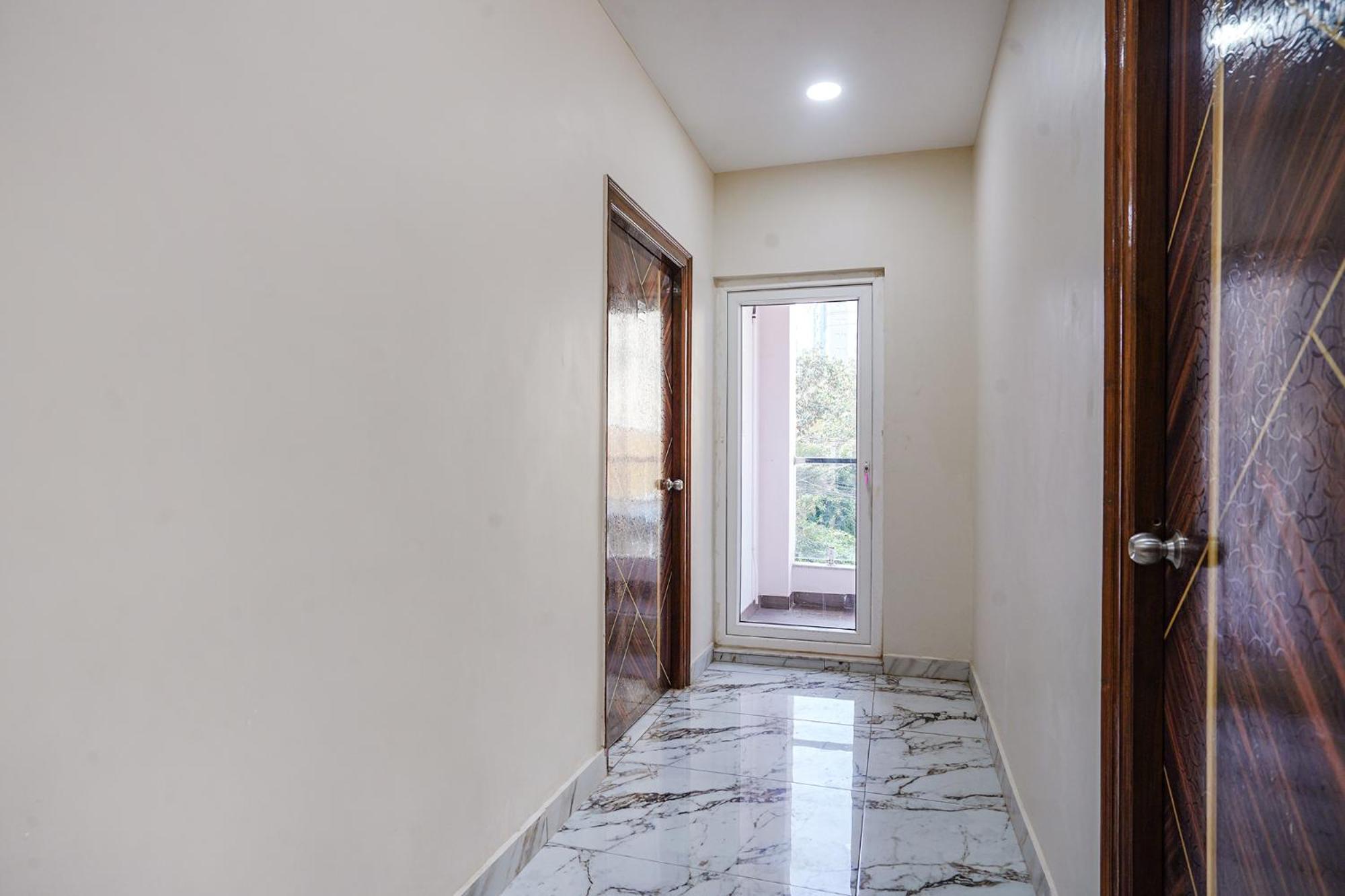 Fabhotel Perams Grand Inn - Hitech City Hyderabad Bagian luar foto